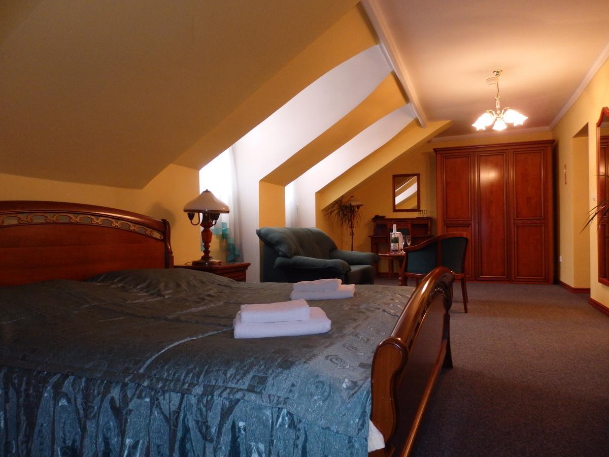 Wellness Hotel Kastiel Jaslovske Bohunice Room photo